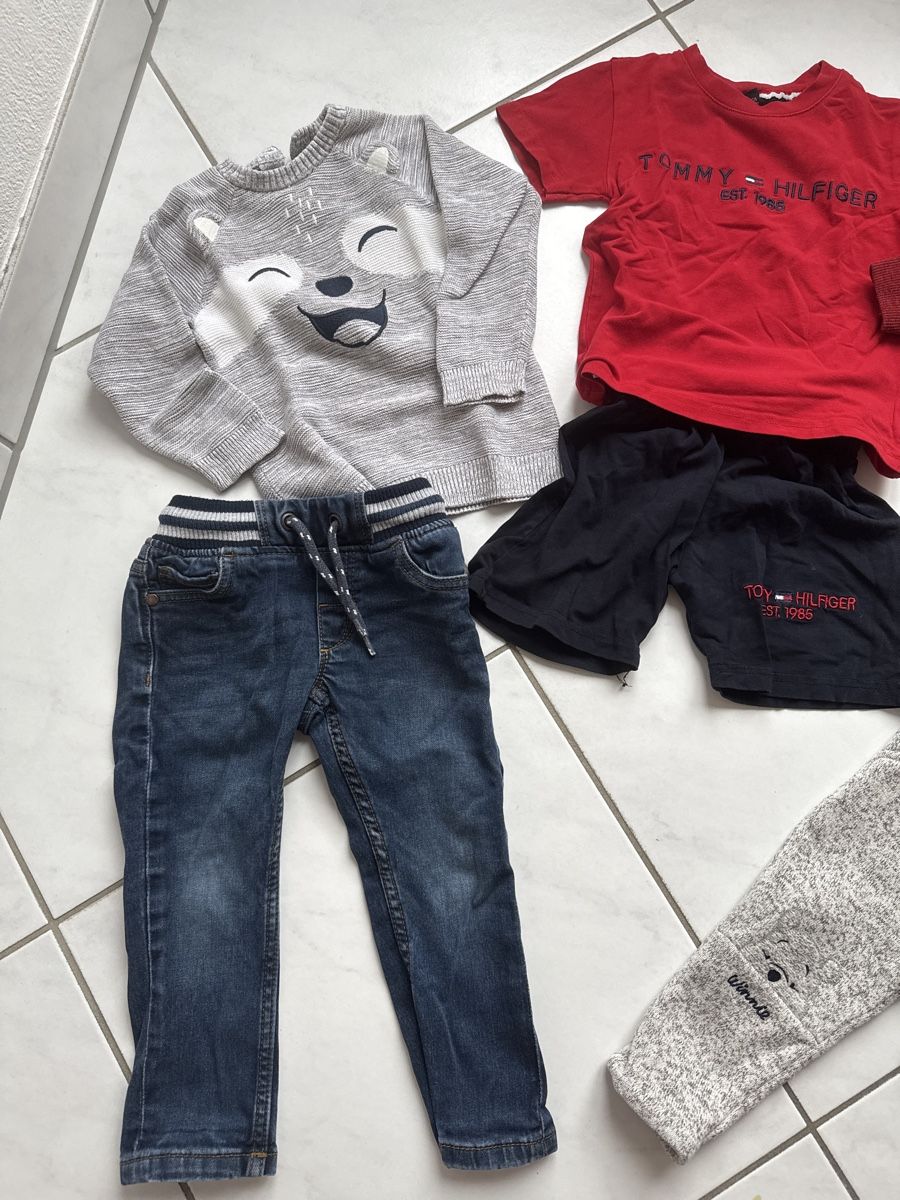 Lotti & Set di vestiti: Kleiderpaket Gr 86/92 – Usato da Zell ZH venduto da Guffos 1