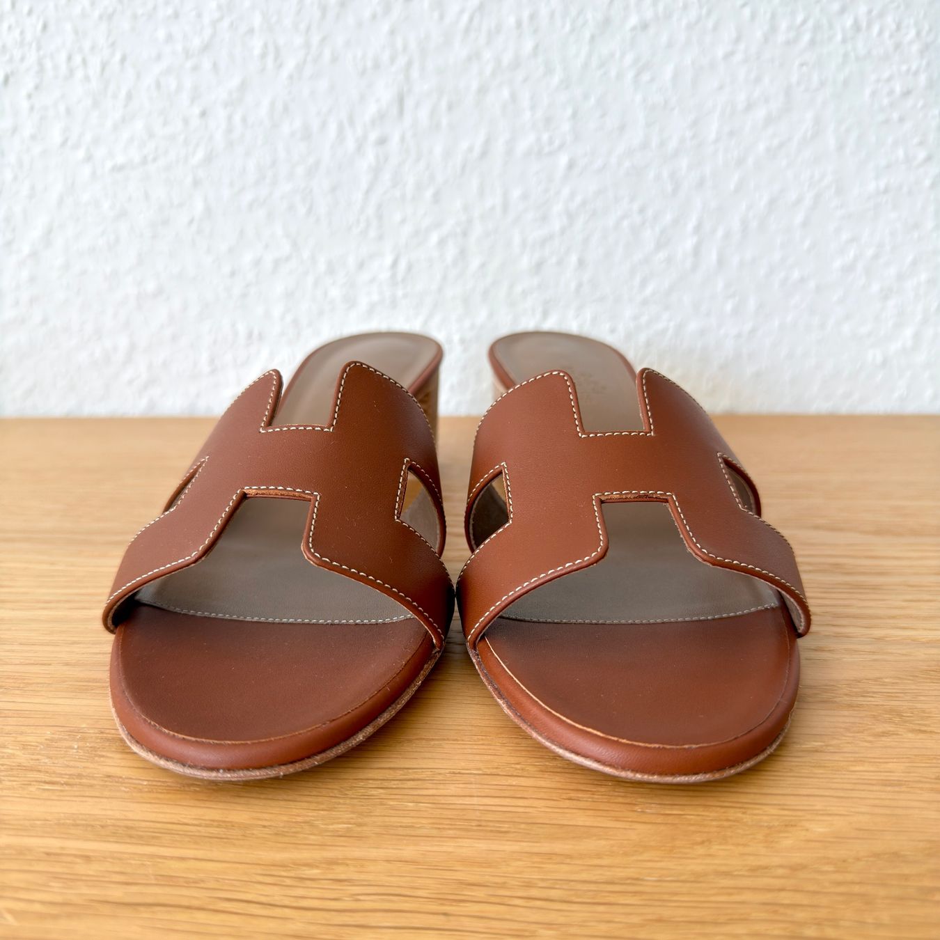 Hermès Scarpe da donna: Authentiques Sandales HERMÈS Oasis 39.5 NEUVES – Nuovo e nell'imballaggio originale da Carouge GE venduto da loveluxury 7