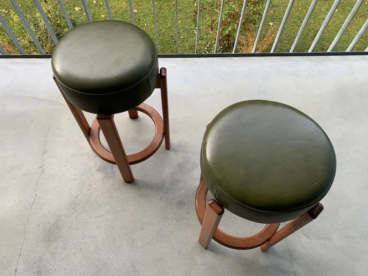 Hocker: 2 Vintage midcentury Teakholz Hocker Danish – Gebraucht aus Fribourg von GBT42 8