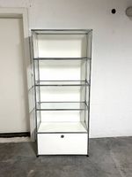 USM Haller Möbel mit Glasvitrine Reinweiss