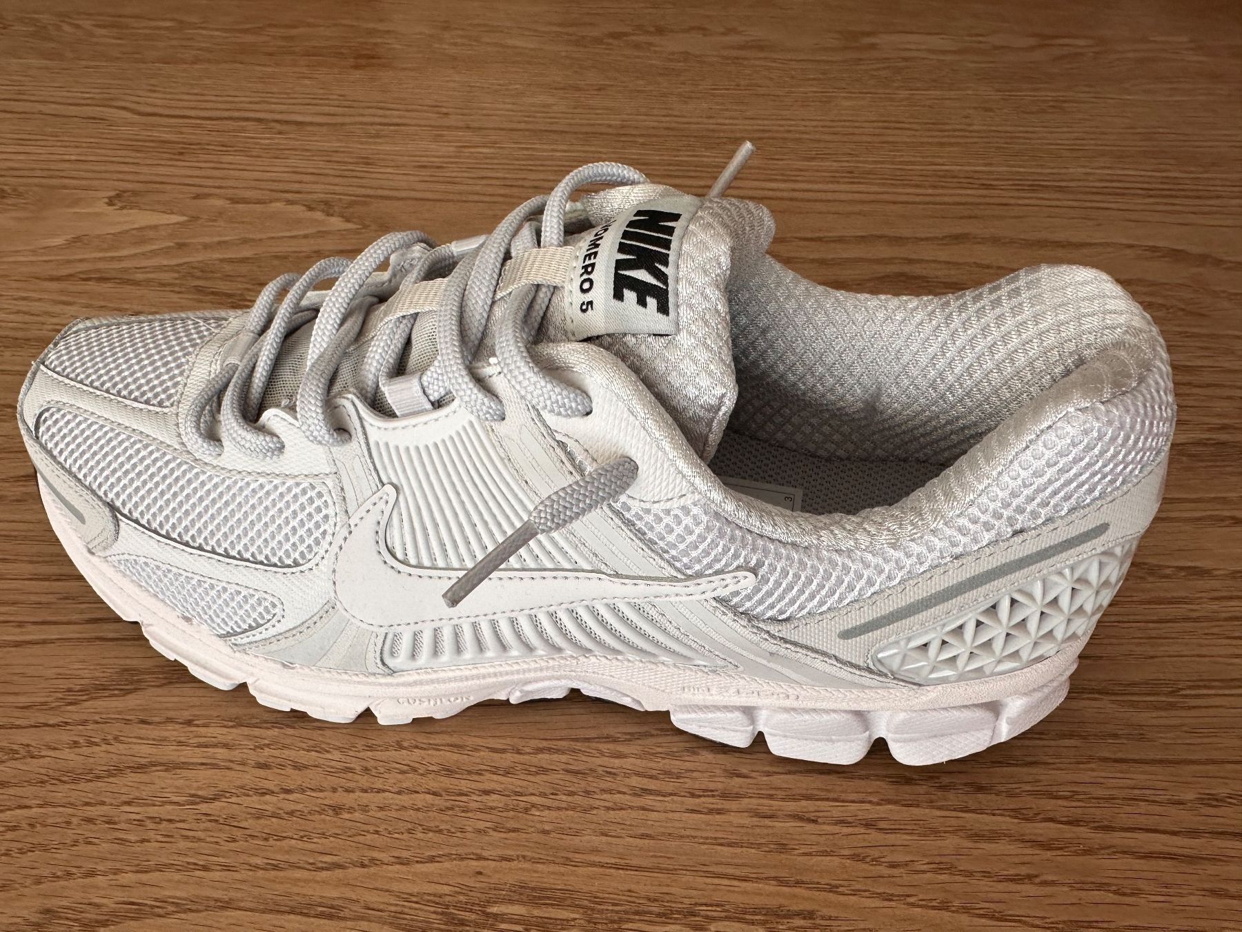 Nike Scarpe da uomo: Nike Vomero 5 weiss – Nuovo e nell'imballaggio originale da Burgdorf venduto da Lindorkugel76 1