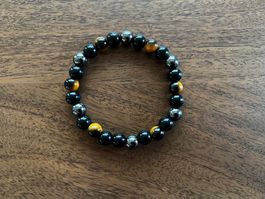 Armband mit Heilsteinen und Kunstperlen