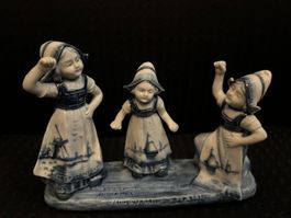 Rare und wunderschön. Delft - 3 Mädchen (nummeriert)