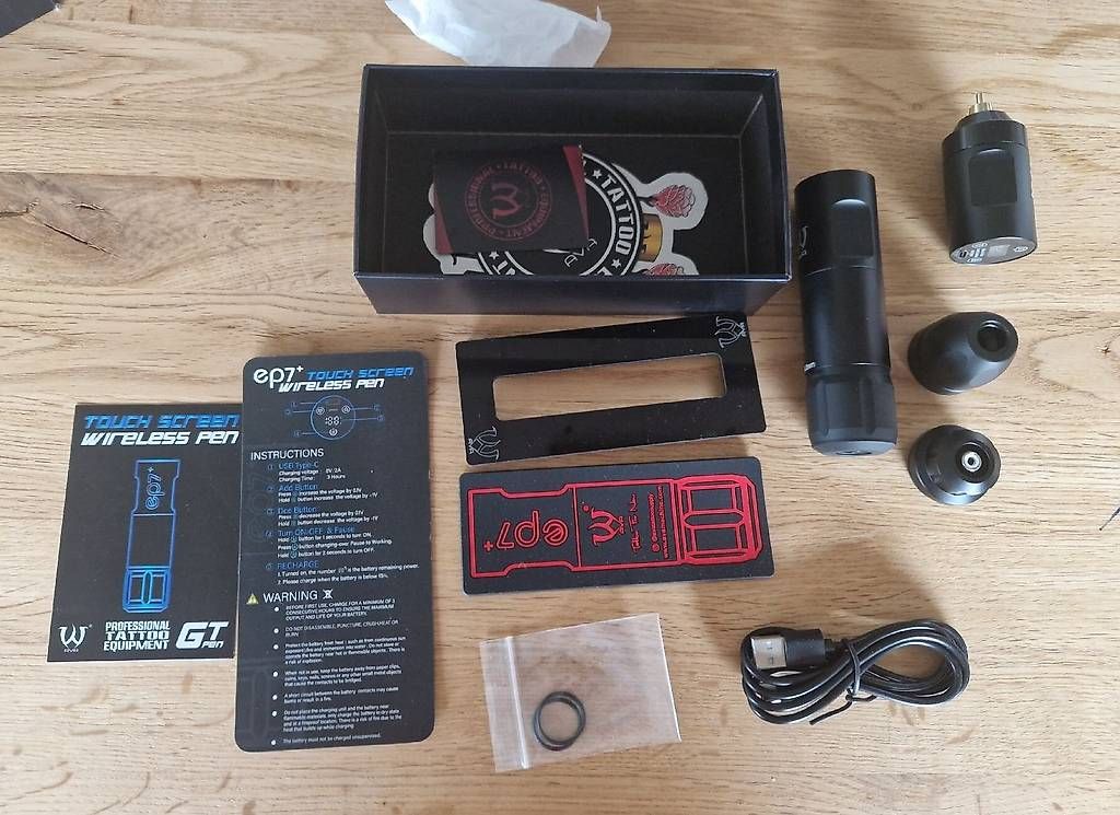 Ricevitori: machine à tatouer rotative AVA EP7+. Luxury Kit – Usato da Cugy VD venduto da deb_7ln6 1