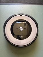 Robot Roomba e5💨 Bon état pour un nettoyage facile d'été