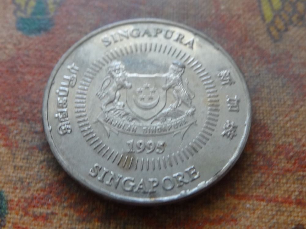 Tutti le monete: SINGAPOUR  50  Cents  1995 – Usato da Romanel-sur-Lausanne venduto da Swift13 1
