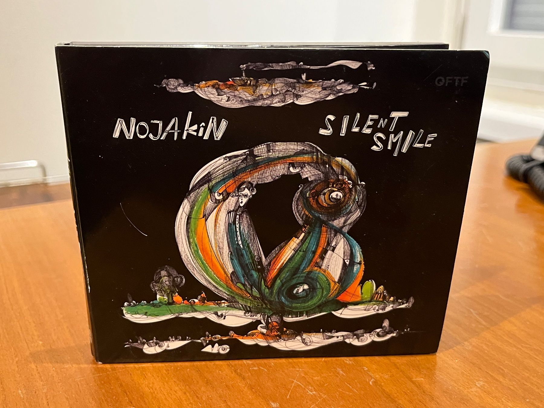 CDs: Nojakîn - Silent Smile – Gebraucht aus Küsnacht ZH von swisssales.net