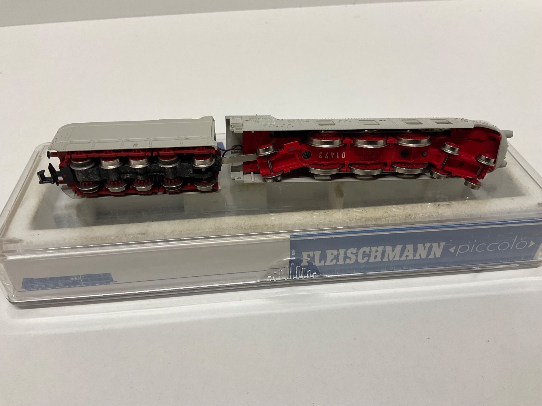 Fleischmann Modellini di ferrovie: Fleischmann piccolo 7805 Dampflok BR 01, läuft schlecht – Usato da Chur venduto da Chur75 5