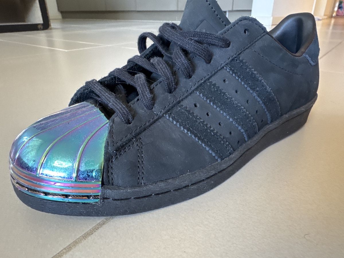 Adidas Scarpe da uomo: Adidas Superstar Metal Toe Black, spring bargain – Nuovo (secondo la descrizione) da Berneck venduto da E_ZLK
