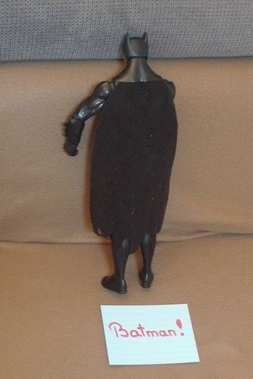 Statuette: Batman! – Usato da Bern venduto da bn1640 1
