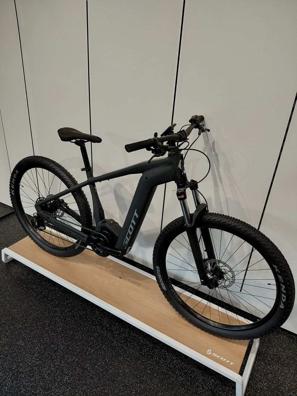 Scott Vélos: Scott Aspect eRide 920 2024 – Neuf avec emballage d'origine à Klosters par mie_9vjk 4