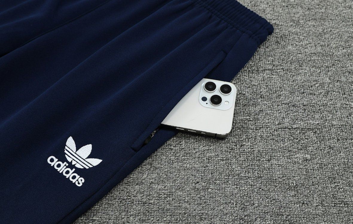 Lotti di vestiti: Italien Jacke Hose Set !!! – Nuovo e nell'imballaggio originale da Trimbach venduto da TurbinaDiesel 2