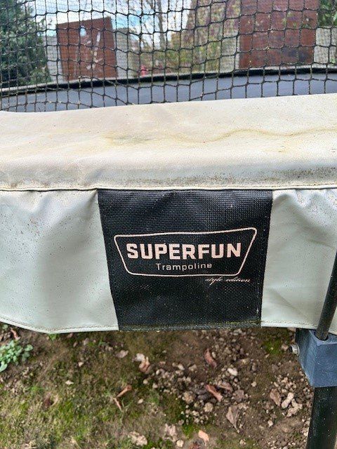 Trampolini: Trampolin Superfun / 4.2 Meter Durchmesser – Usato da Weiach venduto da Wikingnoldi 2