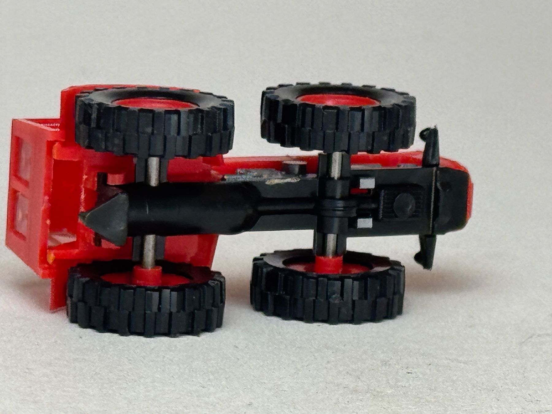 Voitures modèles: GB1-  VEB Plast Traktor rot – D'occasion à Elm par Wikmtz 2