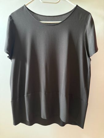 Kurzarm-Bluse/Shirt in Dunkelbraun, Grösse 40