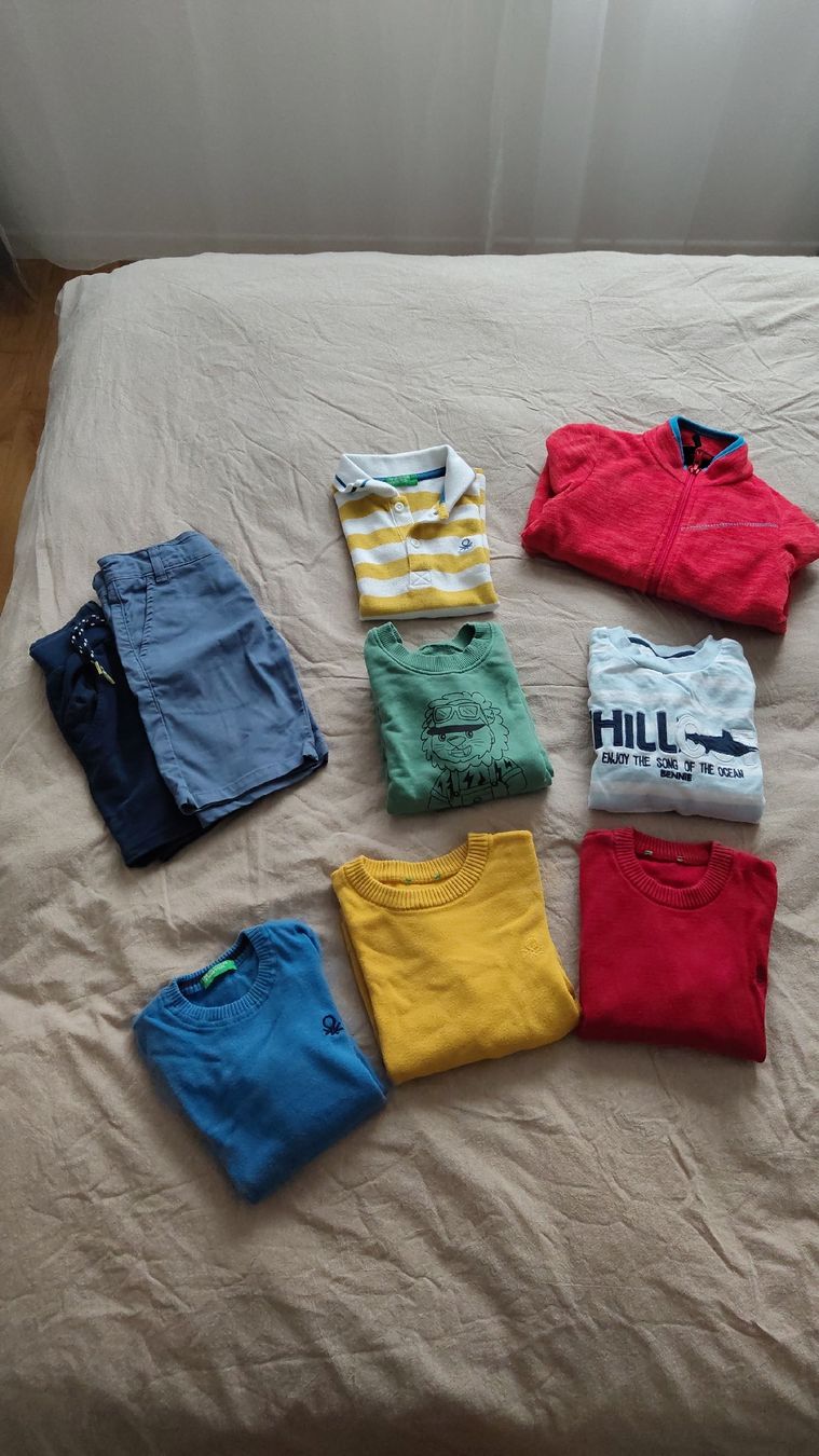 Benetton Ensembles coordonnés: Kleiderpaket gr. 104 – D'occasion à Möriken AG par Blauhumbi