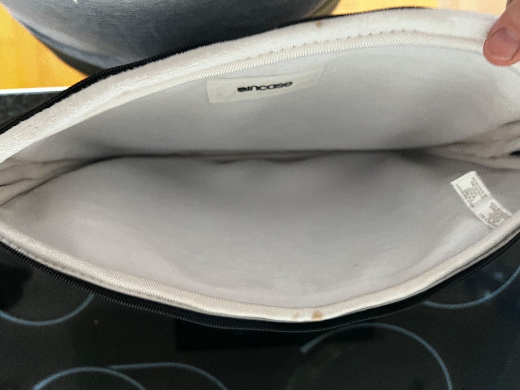 Borse: Incase Laptoptasche – Usato da Zürich venduto da Sebi999 4