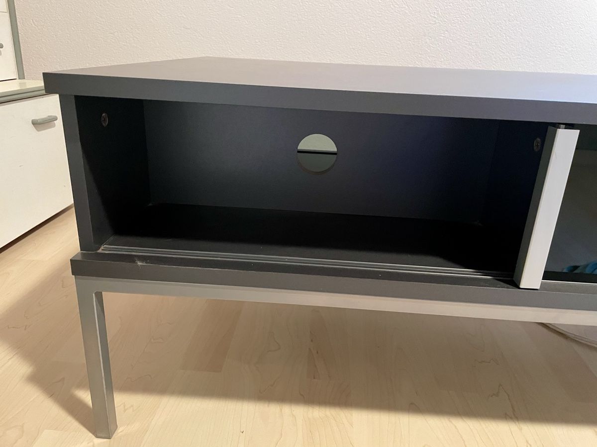 Ikea Meubles TV: TV Möbel Kaxas / Ikea – D'occasion à Berikon par bomy 2