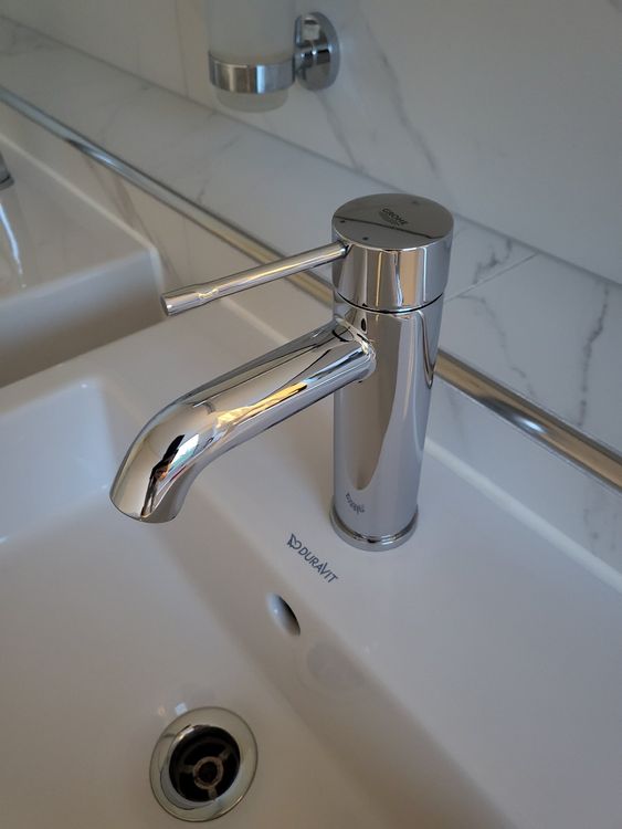 Waschtisch-Kombination "Duravit" inkl. Armaturen 5