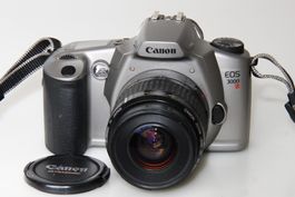 Canon EOS 3000N mit Objektiv EF 35-80mm 1:4-5,6 USM