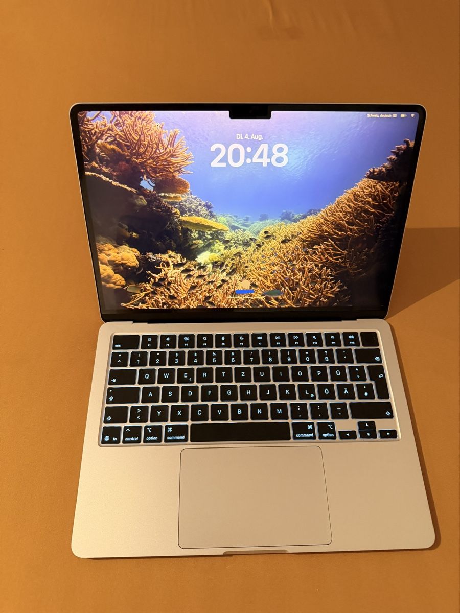 Apple Notebooks: Apple MacBook Air Silver 512 GB m5 – Gebraucht aus Schaffhausen von GreenApple212