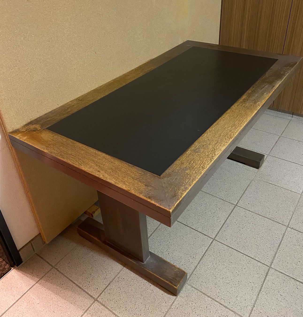 Tables: Schiefertisch – D'occasion à Balsthal par silennelis