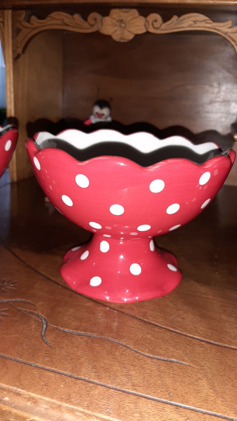 Ciotole: DESSERT SCHALEN MIT PUNKTEN – Usato da spreitenbach venduto da lumbalplatte 5