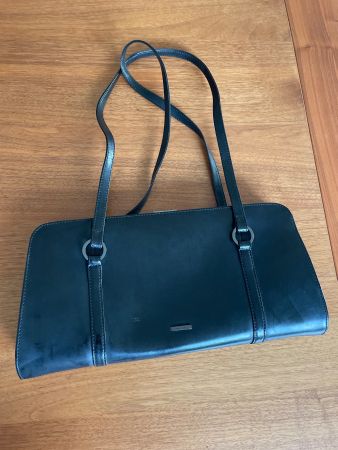Claudio Ferrici edle Baguette Handtasche Leder Schwarz