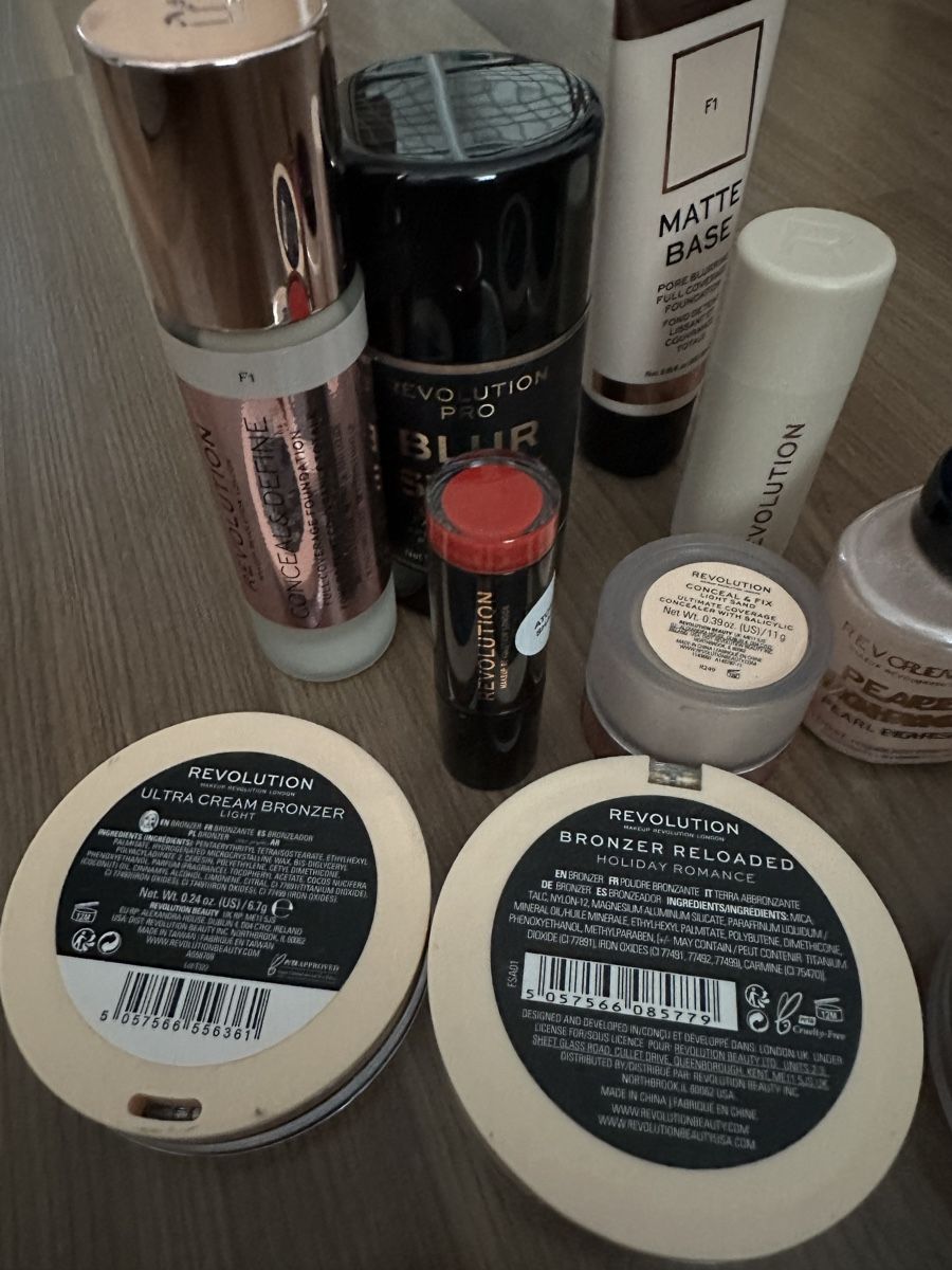 Make-up: Lot maquillage makeup revolution – Neu (gemäss Beschreibung) aus Courgevaux von missceline5 1