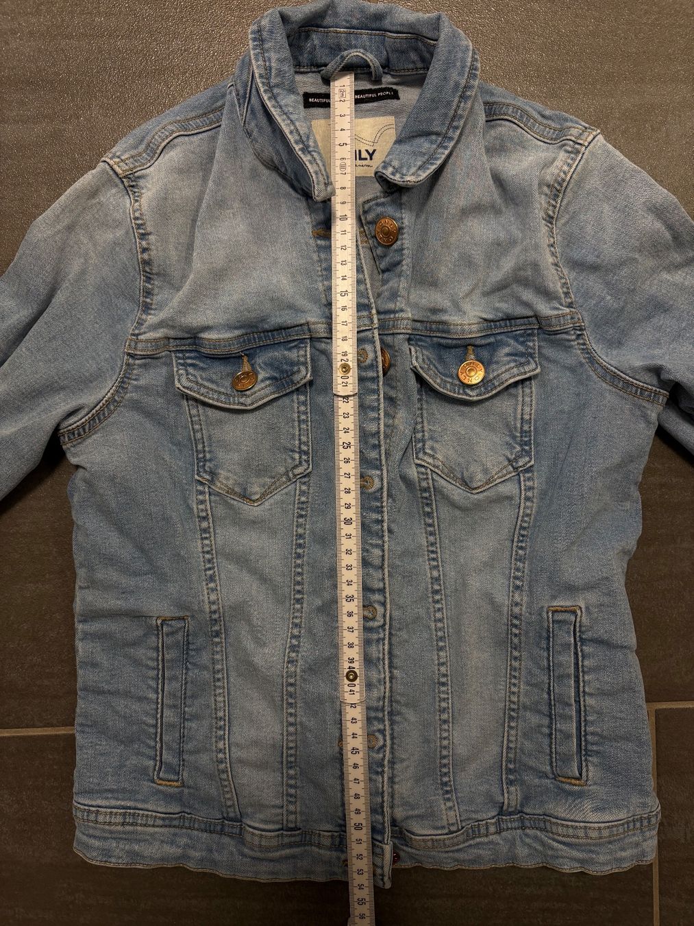 Only Giacche: ONLY Jeansjacke 38 – Usato da Rümlang venduto da svent 5