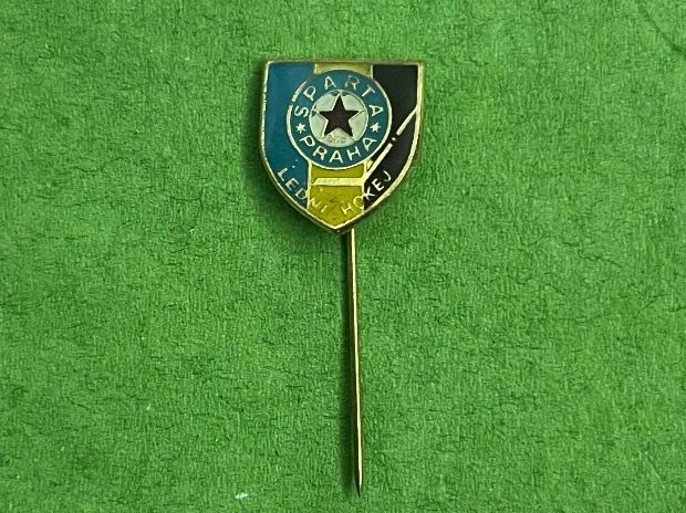 Placchette & Badge: Eishockey Abzeichen – Usato da Itingen venduto da Bebbi6569 1