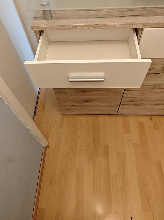 Cassettiere: Schuhschrank / Kommode – Usato da Winterthur venduto da cni_2m88 3