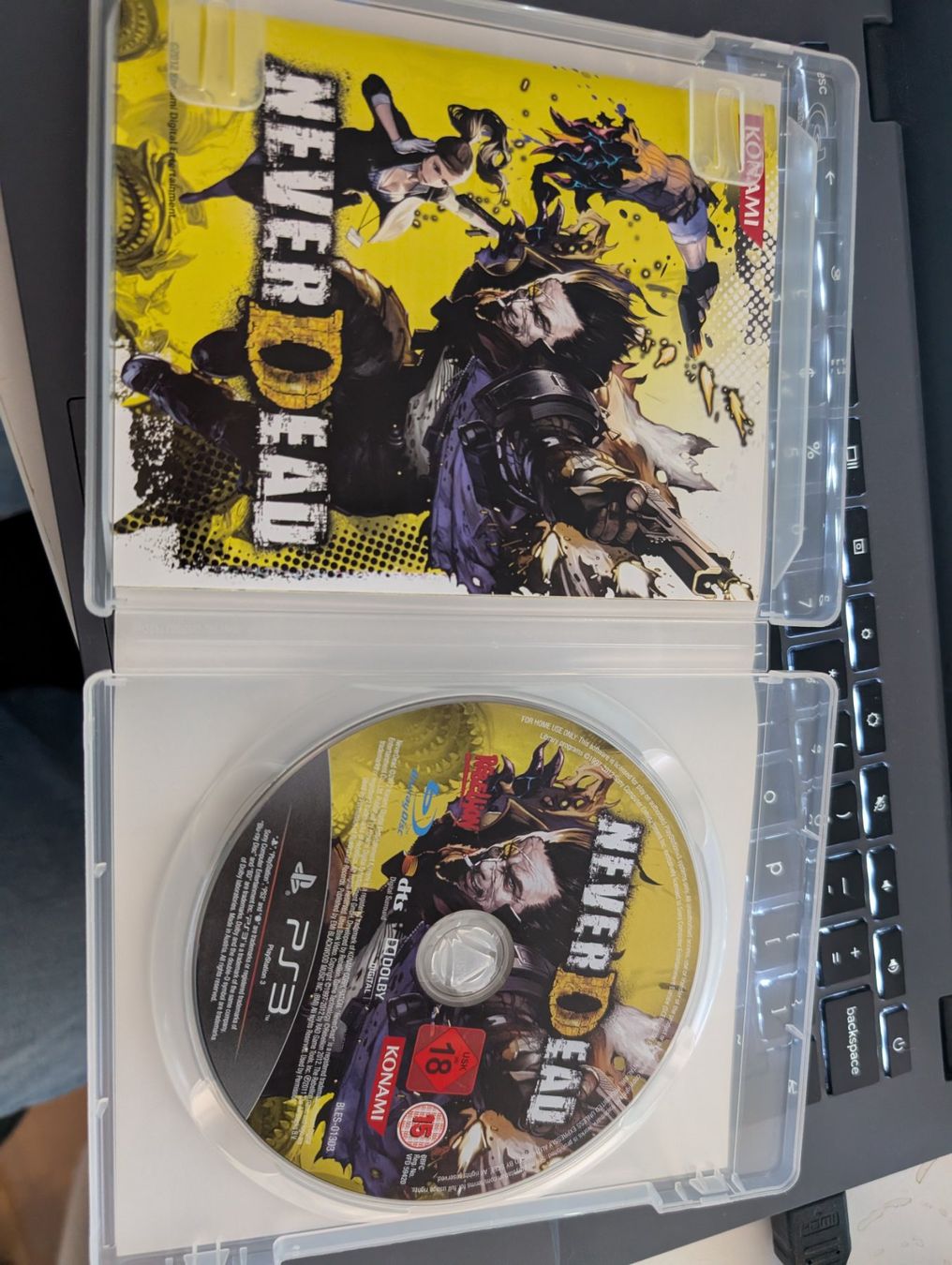 Giochi: NeverDead Playstation 3 PS3 Game - CIB – Usato da Hünenberg See venduto da SpecialEditionGaming 1