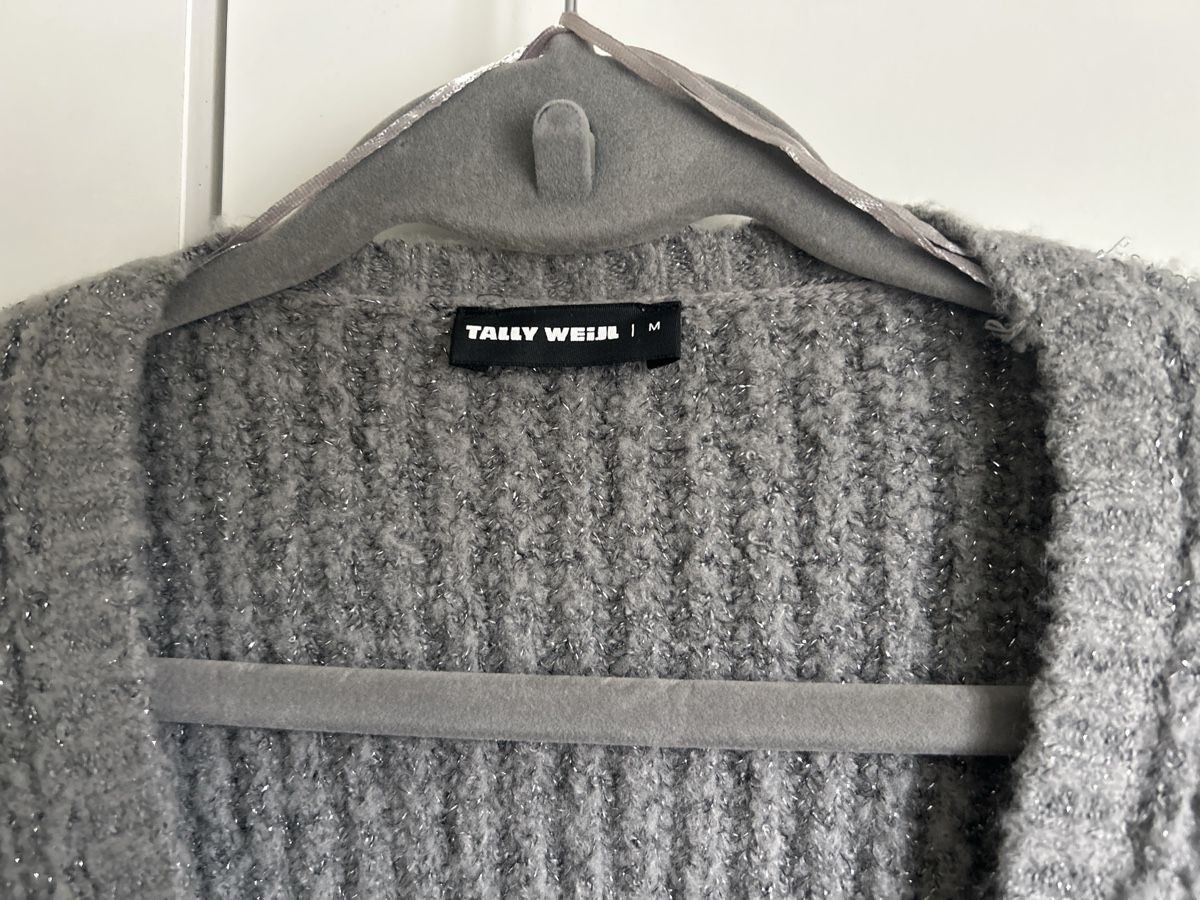 Maglioni & Felpe: Tally Weijl Strickjacke, Gr. M, Grau mit Glitzer – Usato da Riehen venduto da S______ 2