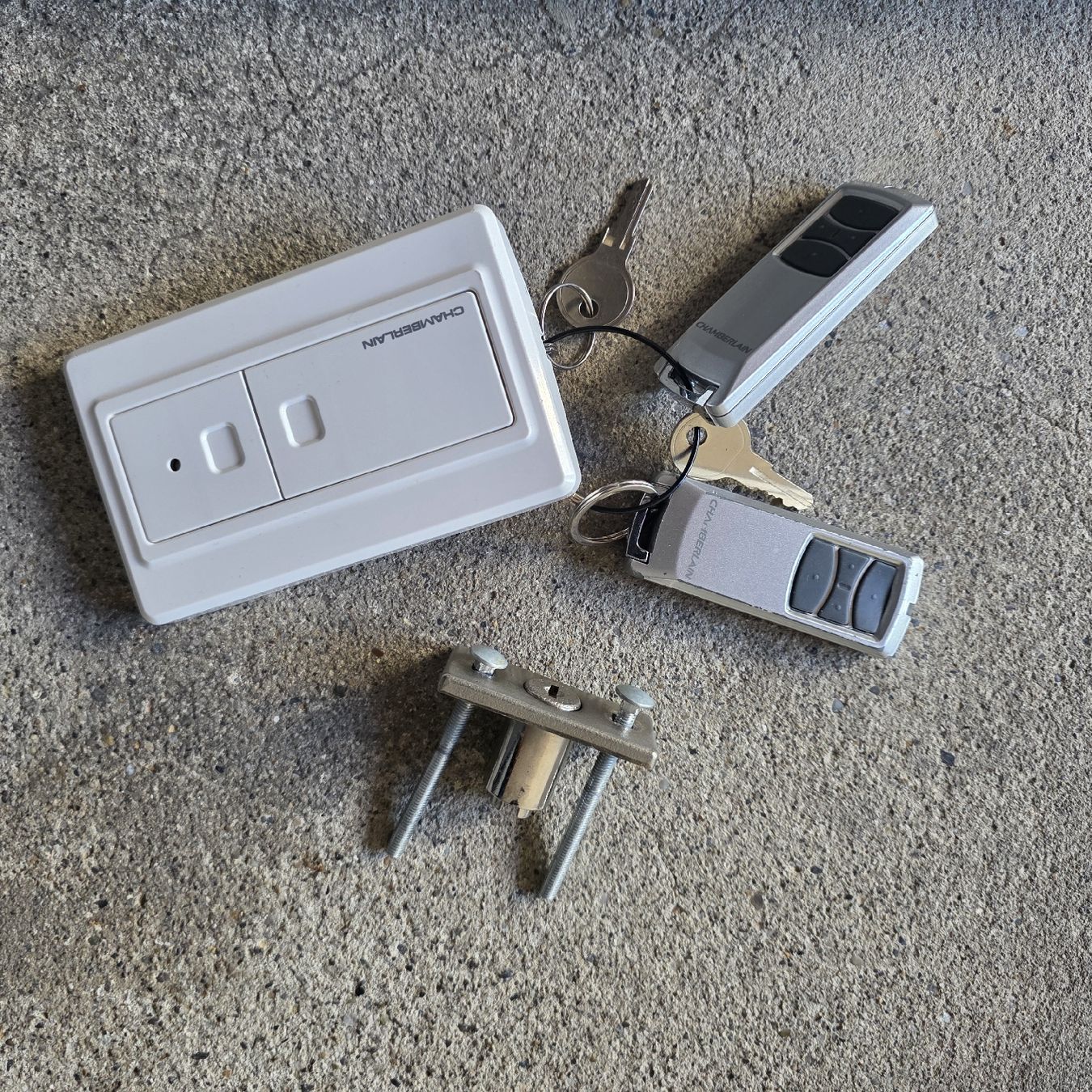 Sonstiges Elektromaterial: Garagentorantrieb – Gebraucht aus Eschlikon TG von rog_9rnl 3
