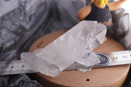 Schöne Bergkristall spitze     –Edelsteinstube Rausverkauf