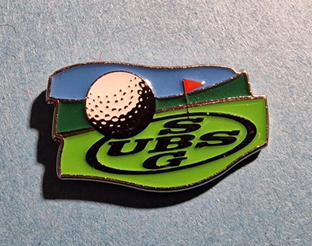 UBS Placchette & Badge: Pin UBS Golf – Usato da Härkingen venduto da specialshapes