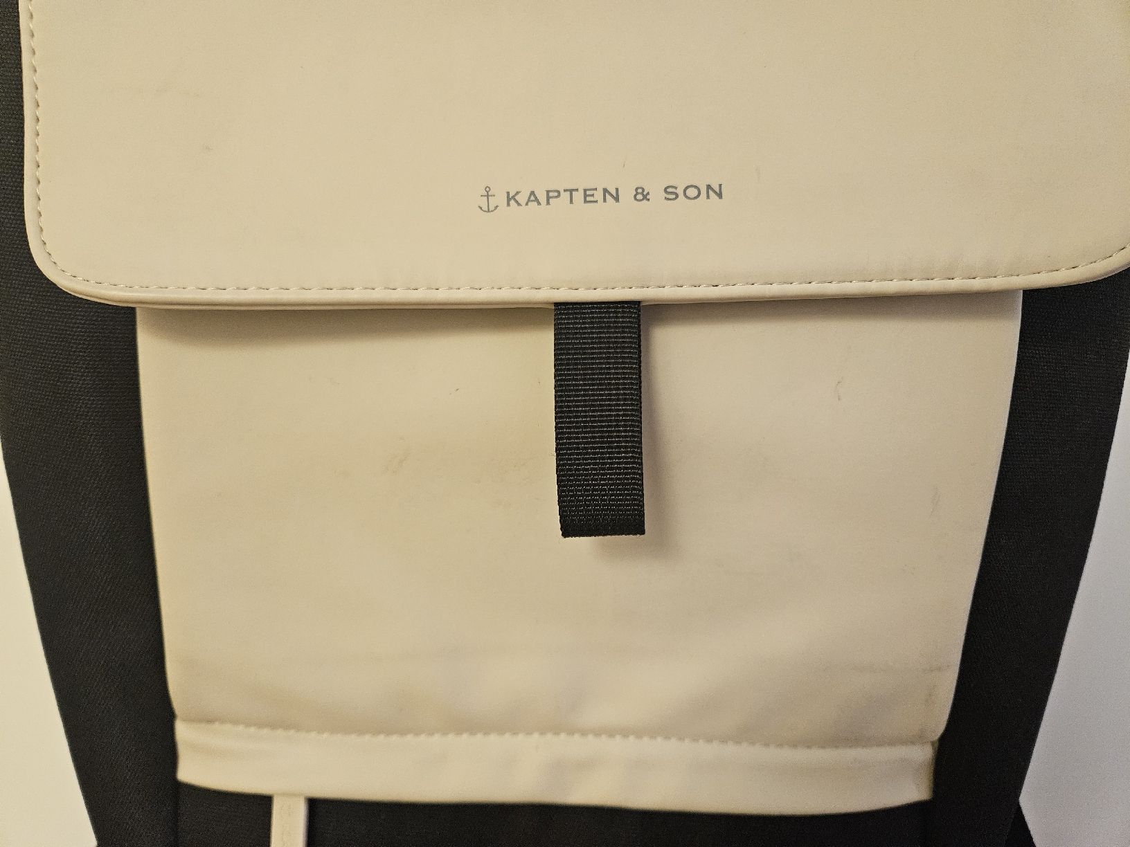 Kapten & Son Rucksäcke: Kaptan and Son Rucksack – Gebraucht aus Zuchwil von ll5_zjt6 1