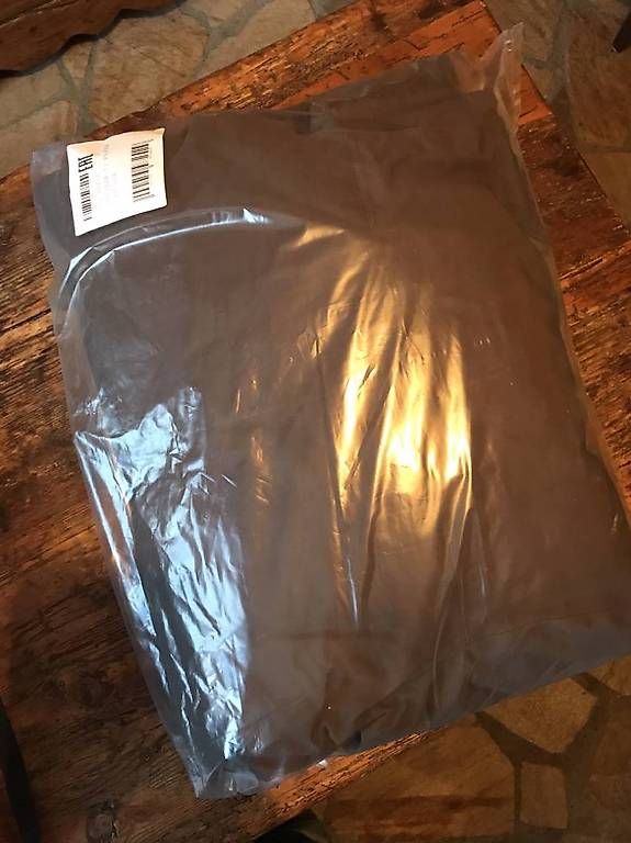 Mäntel: Helly Hansen Longyear II parka beluga taille S Neuve – Gebraucht aus Les Collons von gehaisse 2