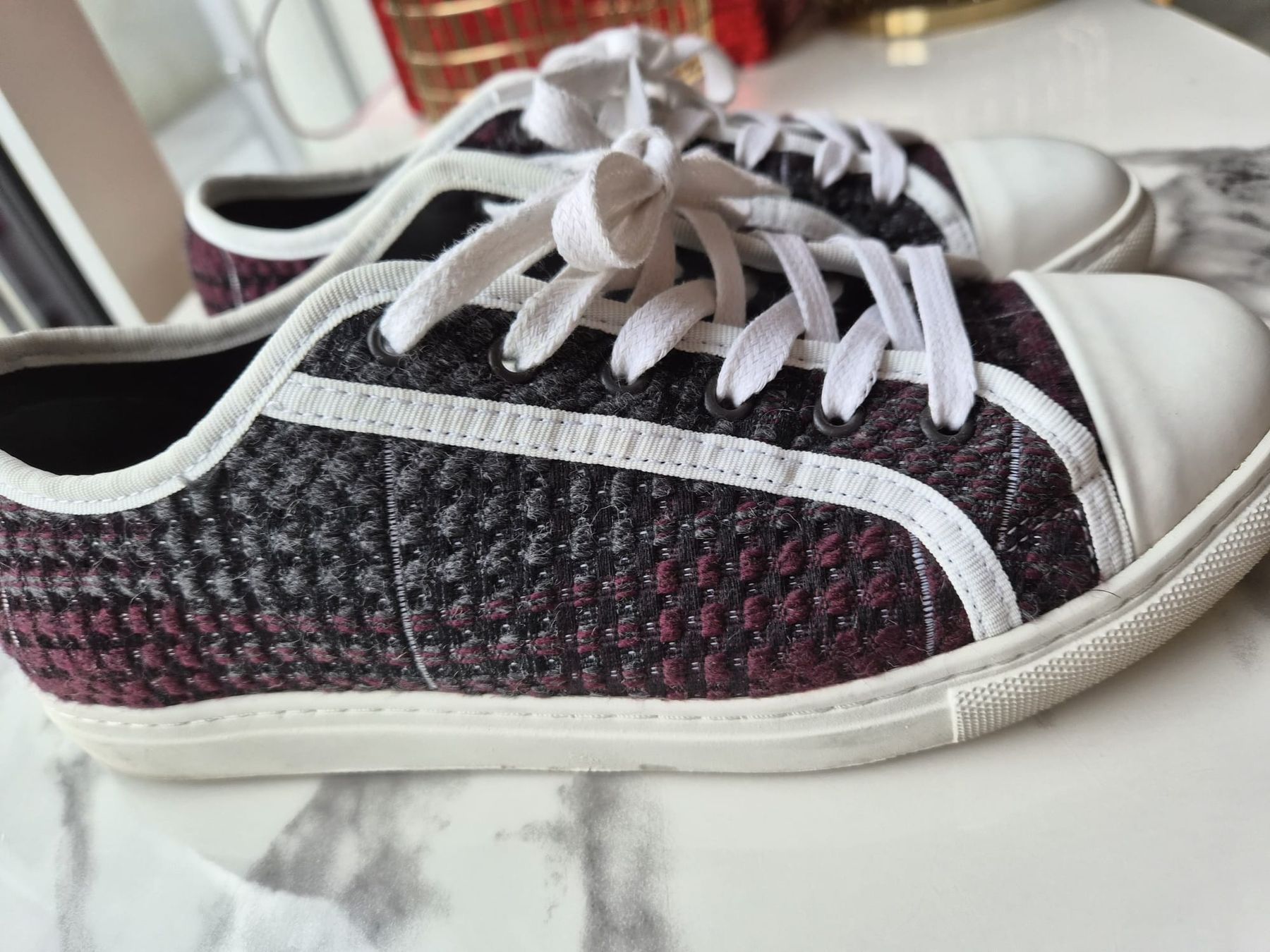Navyboot Scarpe da donna: Navyboot Switzerland Sneakers, size 39, excellent condition – Nuovo (secondo la descrizione) da Immensee venduto da jan_9rzs