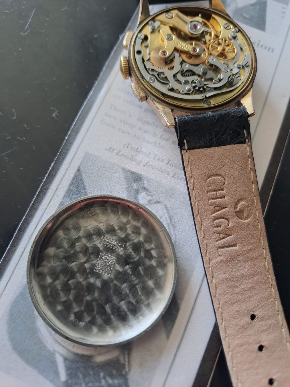 Universal Genève Orologi: Universal Genève Vintage – Usato da La Neuveville venduto da austinpowers70 4