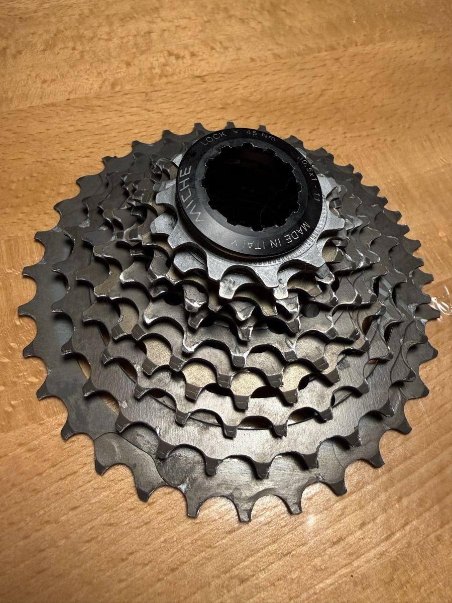 Pezzi di ricambio: CASSETTE 11V MICHE SUPERTYPE SHIMANO 11-32 – Usato da Courroux venduto da Matthew74