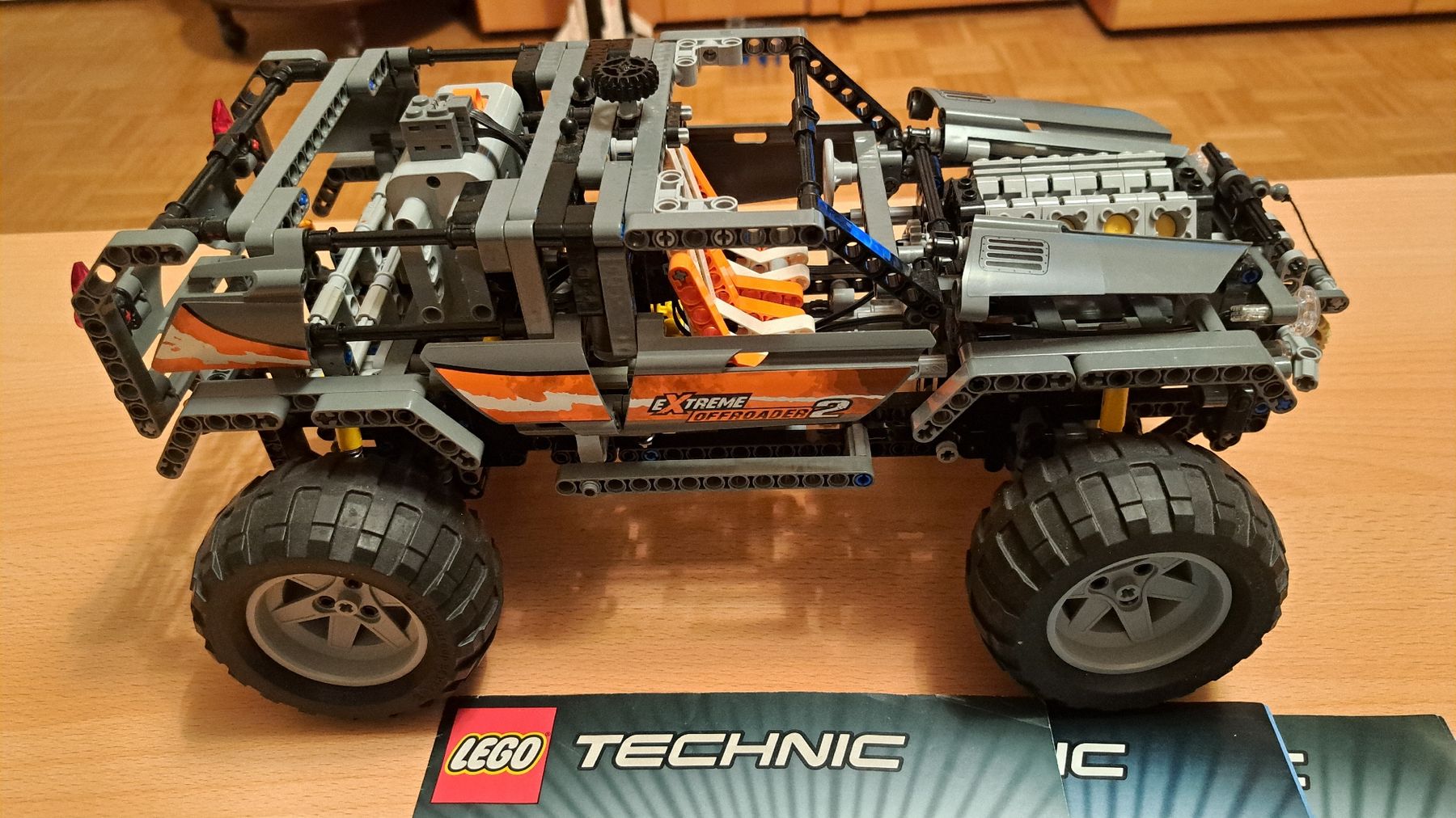 Lego Kit di costruzioni: LEGO TECHNIC 8297 – Usato da Basel venduto da vidra66 4
