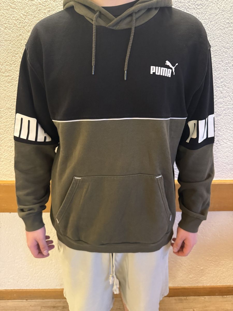 Vestes: Puma Pullover Kapuzenpullover Herren Grösse XL neuwertig – D'occasion à Menziken par TopDevShop