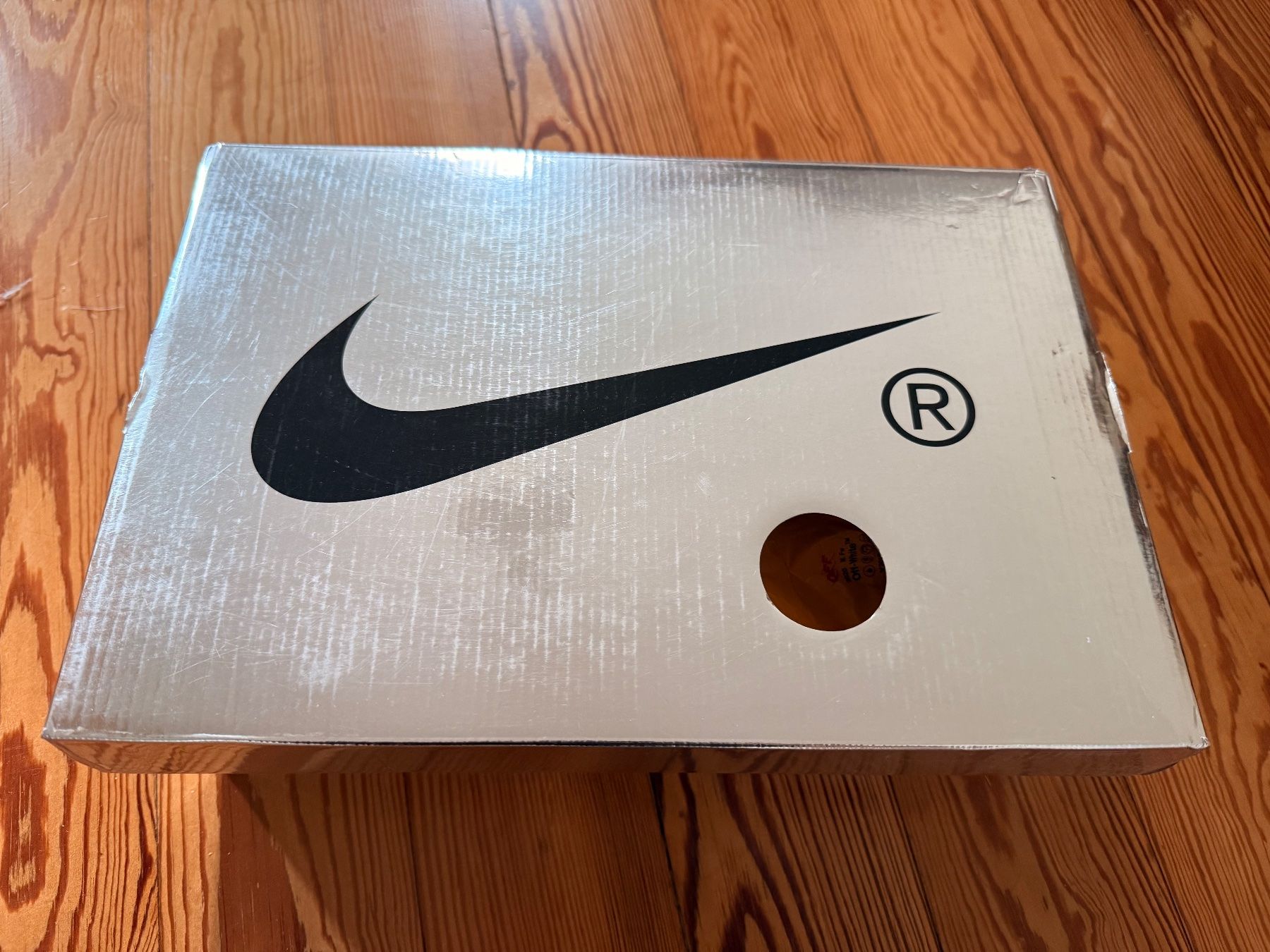 Off-White Scarpe da uomo: Off-White x Nike Air Rubber Dunk, Taille 42, Portées – Usato da Lausanne venduto da cat_656q 6