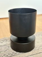 Design-Pflanzentopf von LLOT LLOV