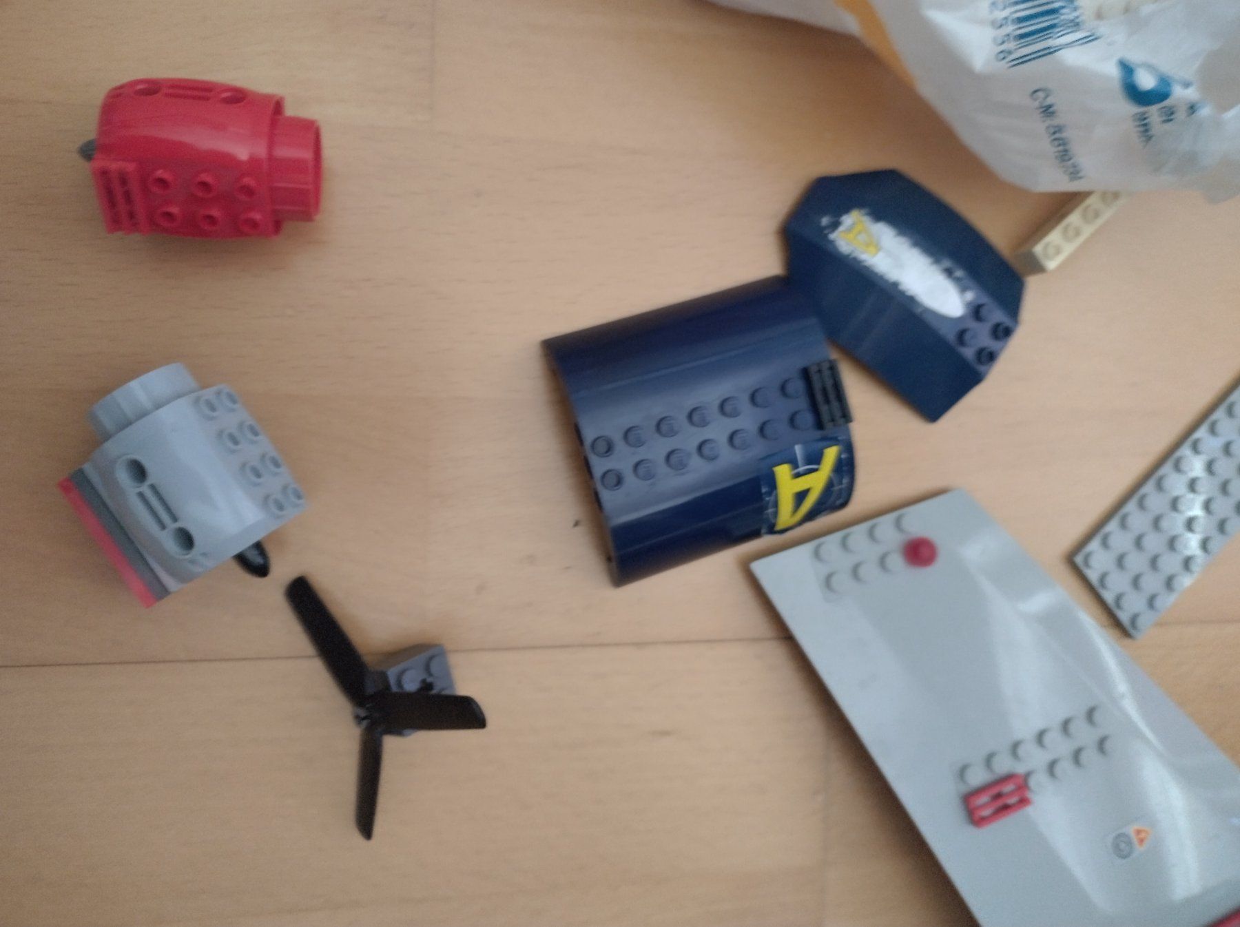 Lego Giocattoli: Lego Flugzeug – Usato da Zürich venduto da Modjbul 1