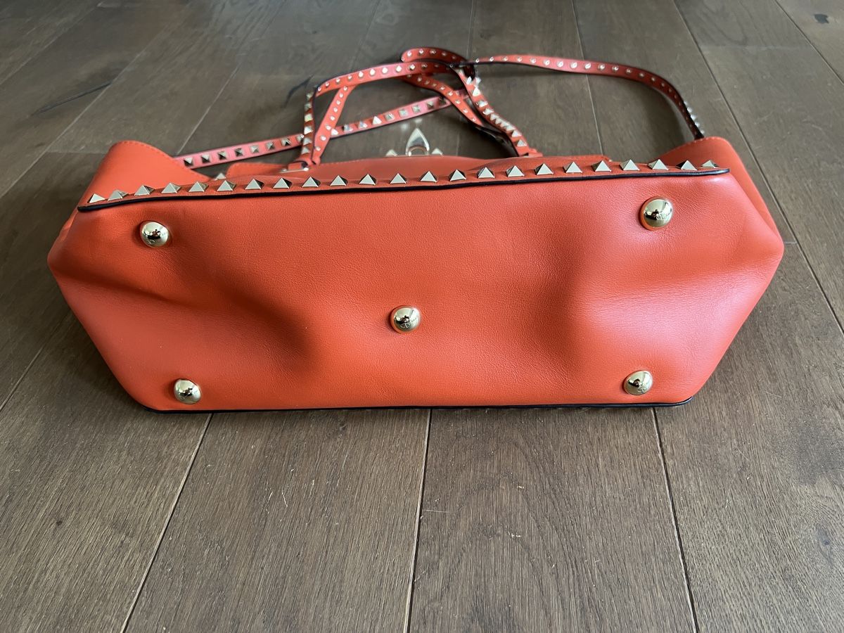 Valentino Borse da donna: Valentino, Garavani Rockstud Handbag – Nuovo (secondo la descrizione) da Collex venduto da jam_hsr2 6