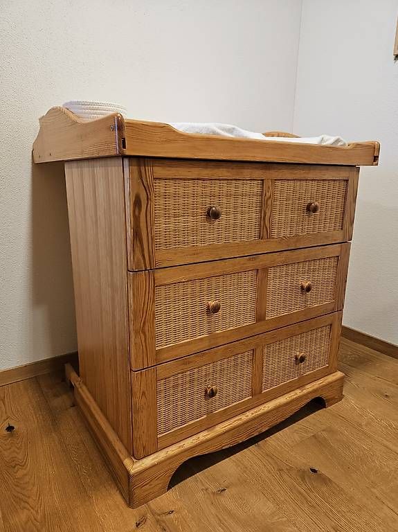 Fasciatoi & Accessori: Wunderschöner Wickeltisch – Usato da Götighofen venduto da nanita85