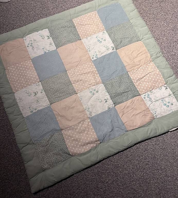 Spielmatte: Krabbeldecke Ullenboom 120x120cm – Gebraucht aus Oberneunforn von raheldahlmann